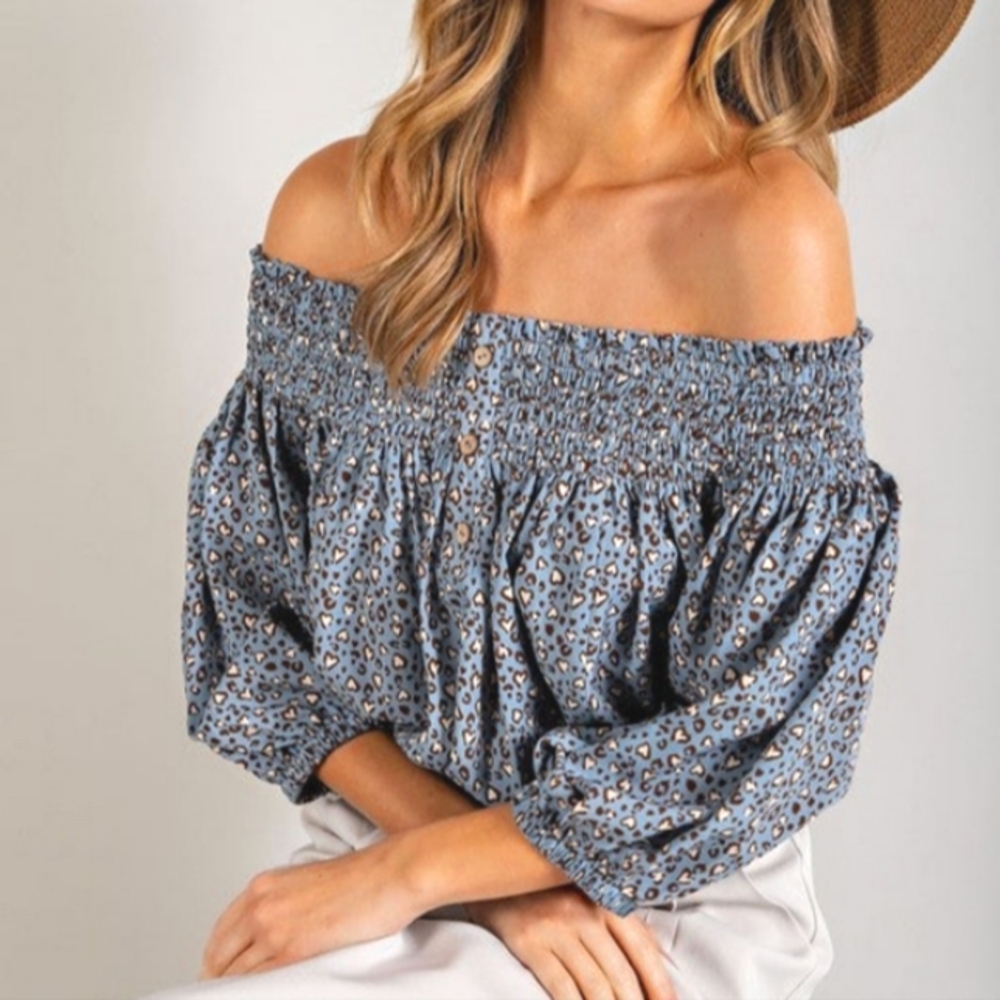 EE:SOME Smocked Leopard Heart Off Shoulder Puff Sleeve Top NWT - Picture 4 of 12